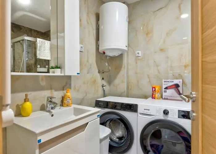 Lux Srecna Pcelica *